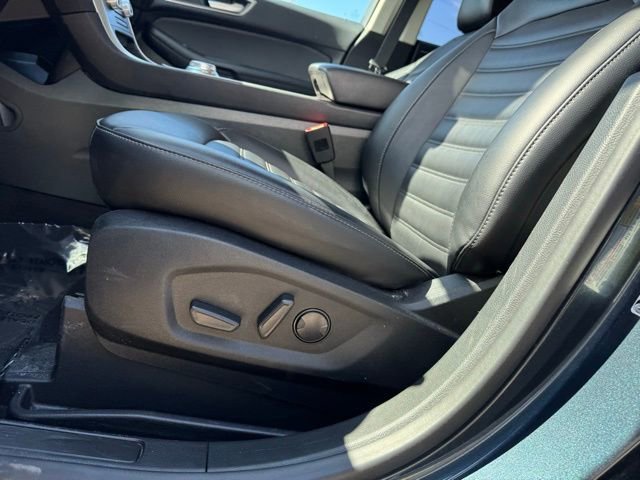 Certified 2023 Ford Edge SEL w/ Convenience Package AWD/4WD image 13