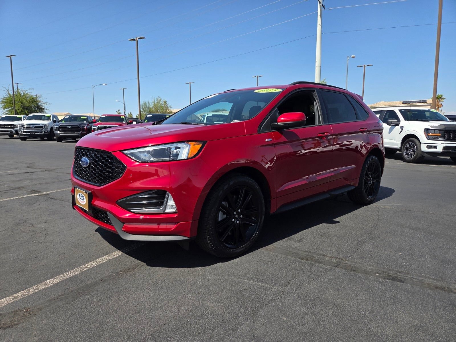 Certified 2023 Ford Edge ST-Line AWD/4WD image 2