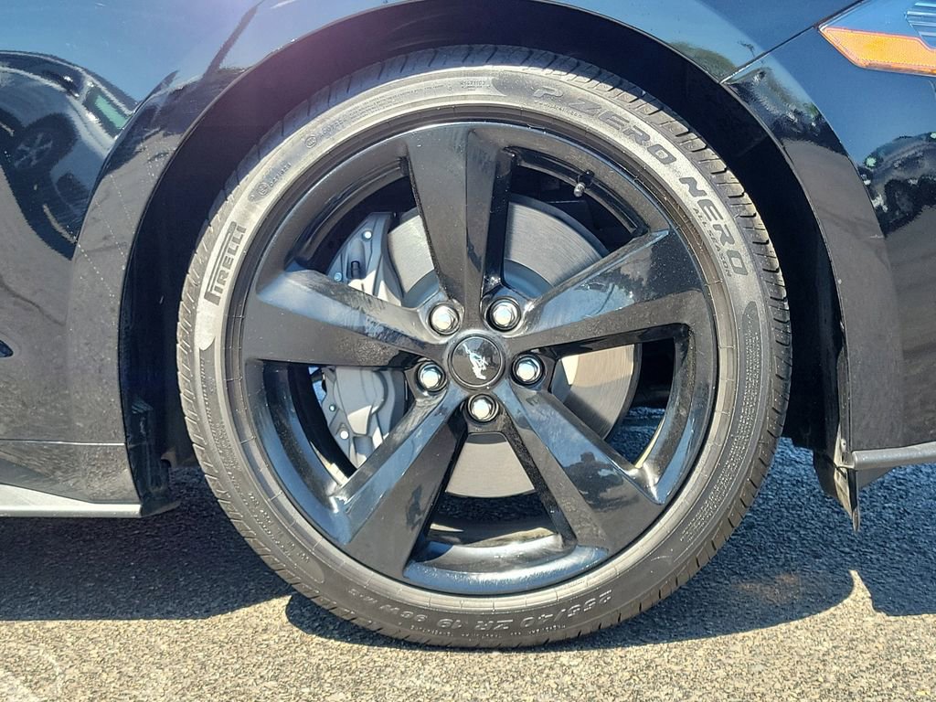 Certified 2022 Ford Mustang GT Premium w/ Equipment Group 401A RWD image 9