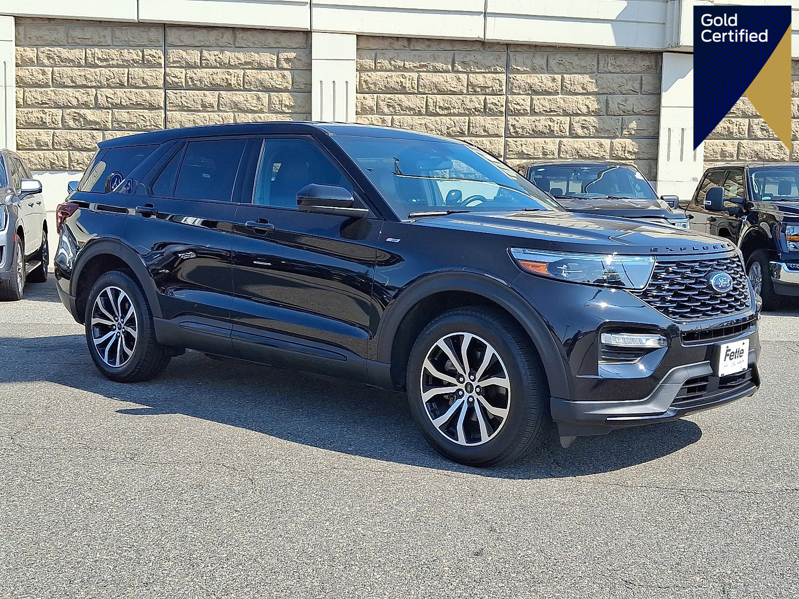 Certified 2022 Ford Explorer ST-Line w/ Class IV Trailer Tow Package