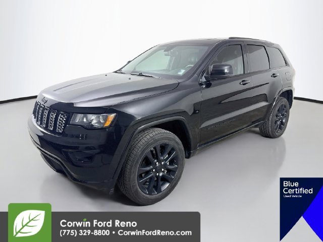 Used 2018 Jeep Grand Cherokee Altitude AWD/4WD image 4