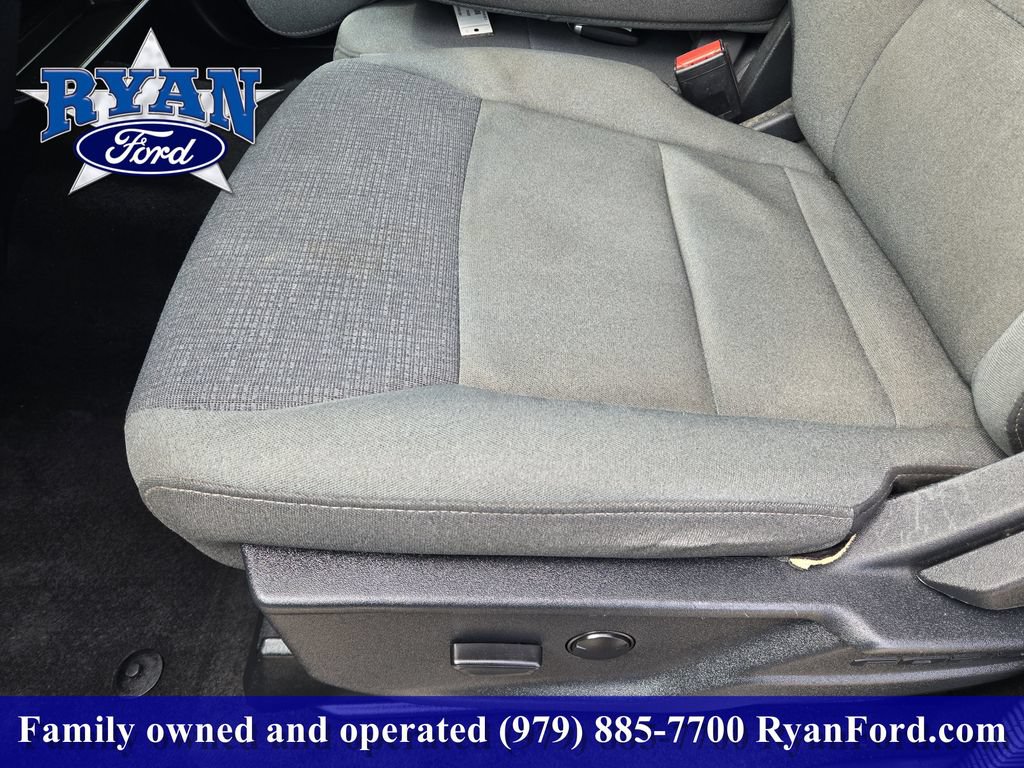 Certified 2025 Ford F150 XLT w/ Equipment Group 301A Standard AWD/4WD image 16