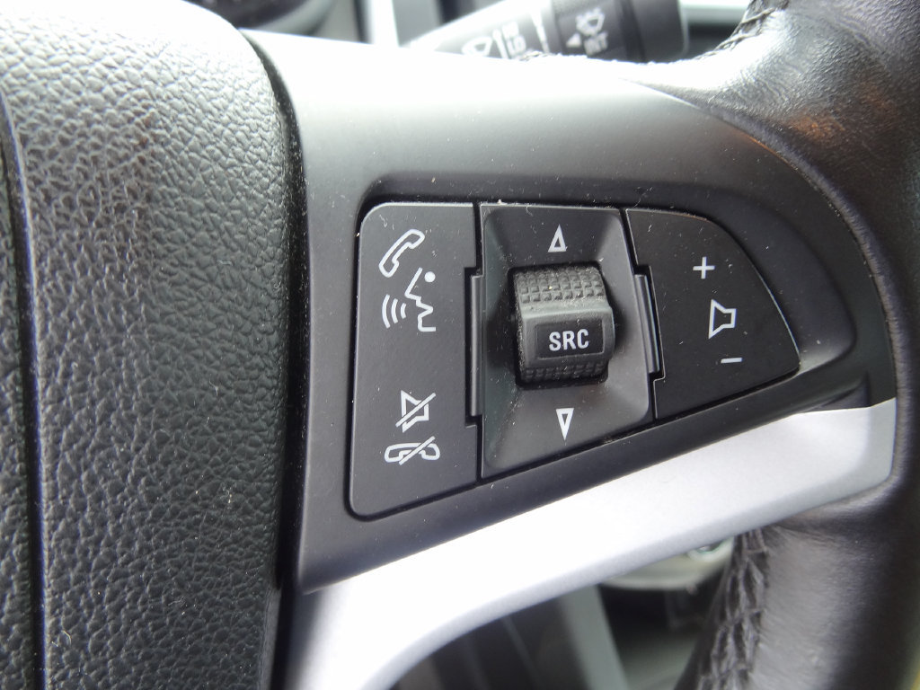 Used 2018 Chevrolet Sonic LT w/ Convenience Package FWD image 18