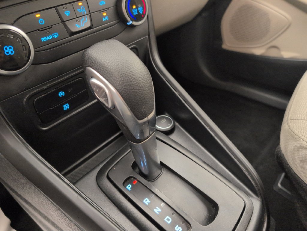Certified 2021 Ford EcoSport S FWD image 28
