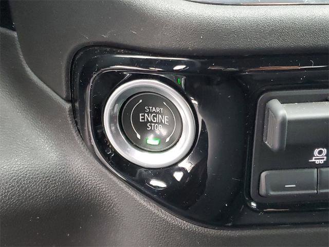 Used 2023 Chevrolet Silverado 1500 LT image 14