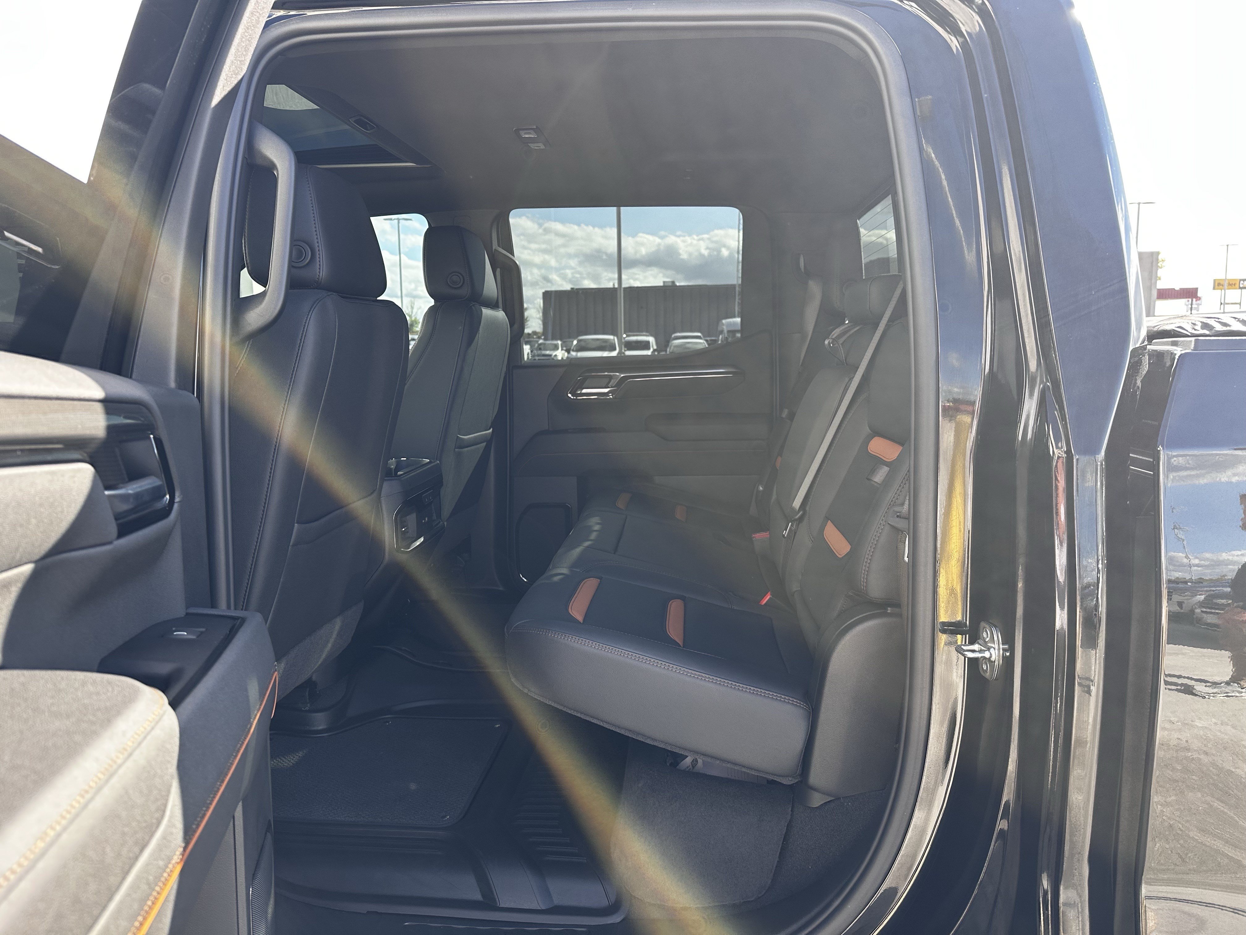Used 2026 GMC Sierra 1500 AT4 w/ AT4 Premium Package AWD/4WD image 21