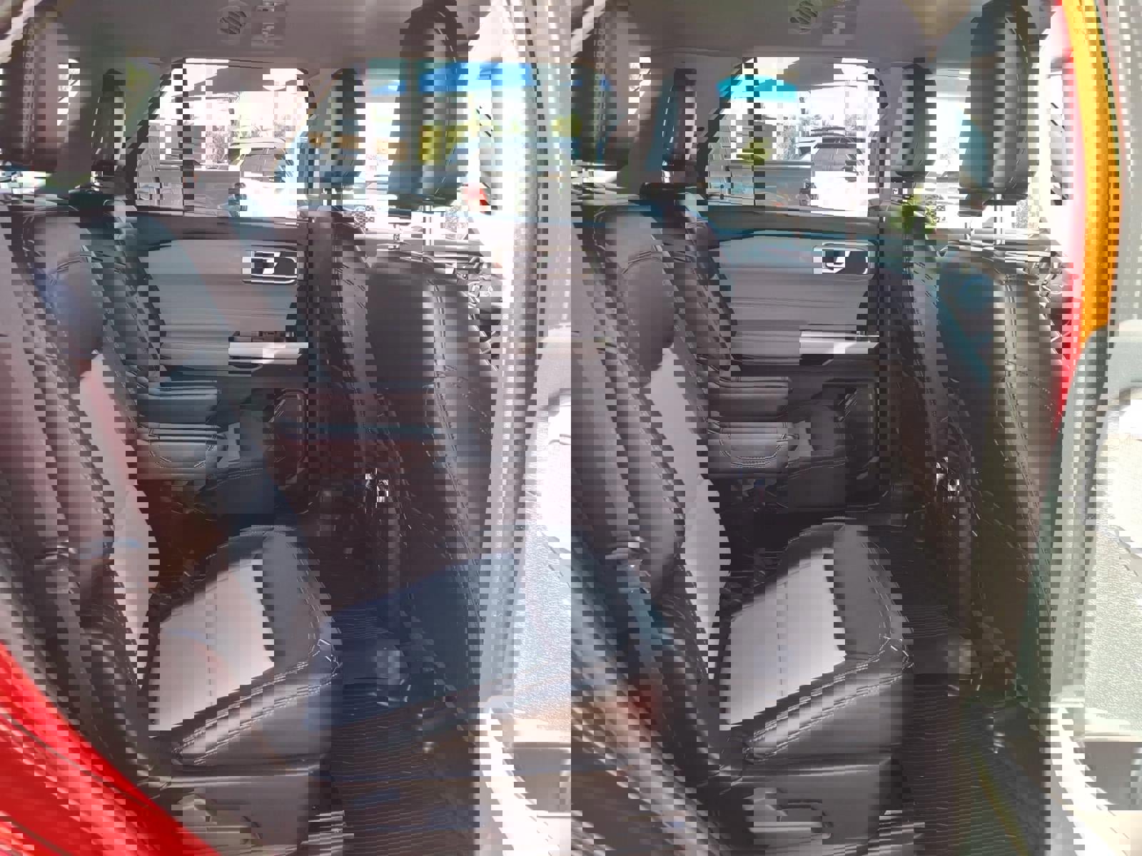 Certified 2023 Ford Explorer XLT w/ Equipment Group 202A image 14