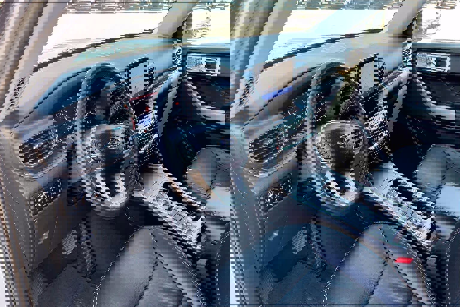 Certified 2023 Ford Explorer Limited image 18