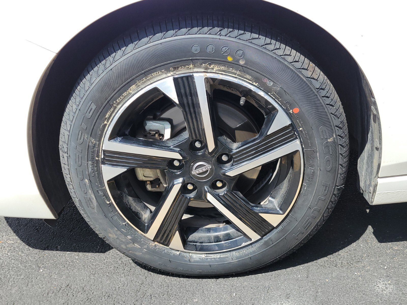 Used 2024 Nissan Sentra SV image 6