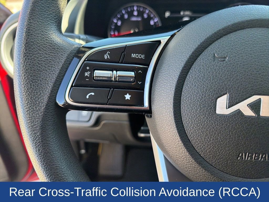 Used 2022 Kia Forte LXS w/ LXS Technology Package image 21