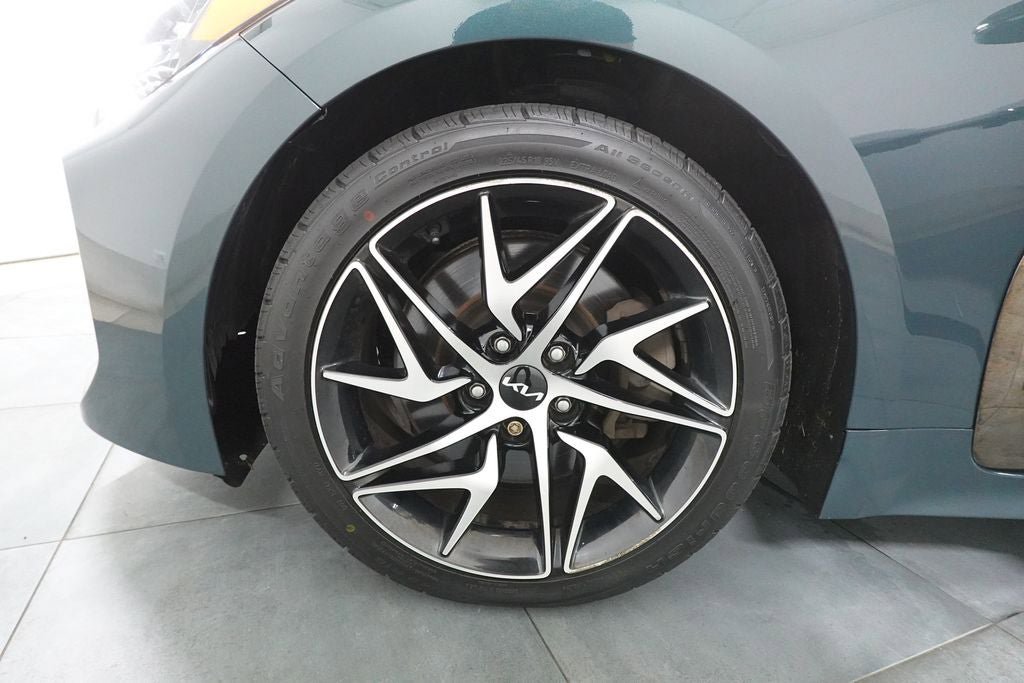 Used 2022 Kia Stinger GT-Line w/ Sun & Sound Package AWD/4WD image 36