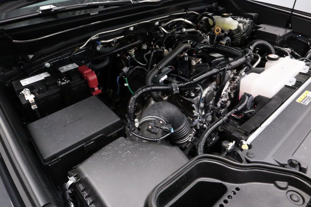 Used 2025 Toyota Tacoma SR5 image 35