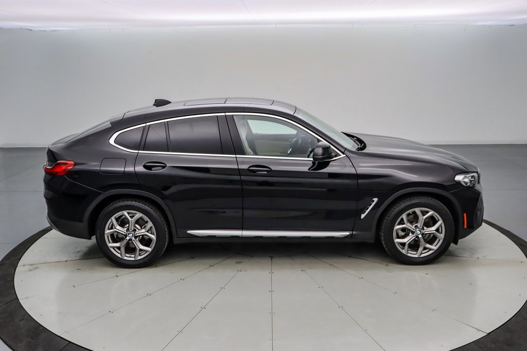 Used 2022 BMW X4 xDrive30i w/ Premium Package 2 image 6