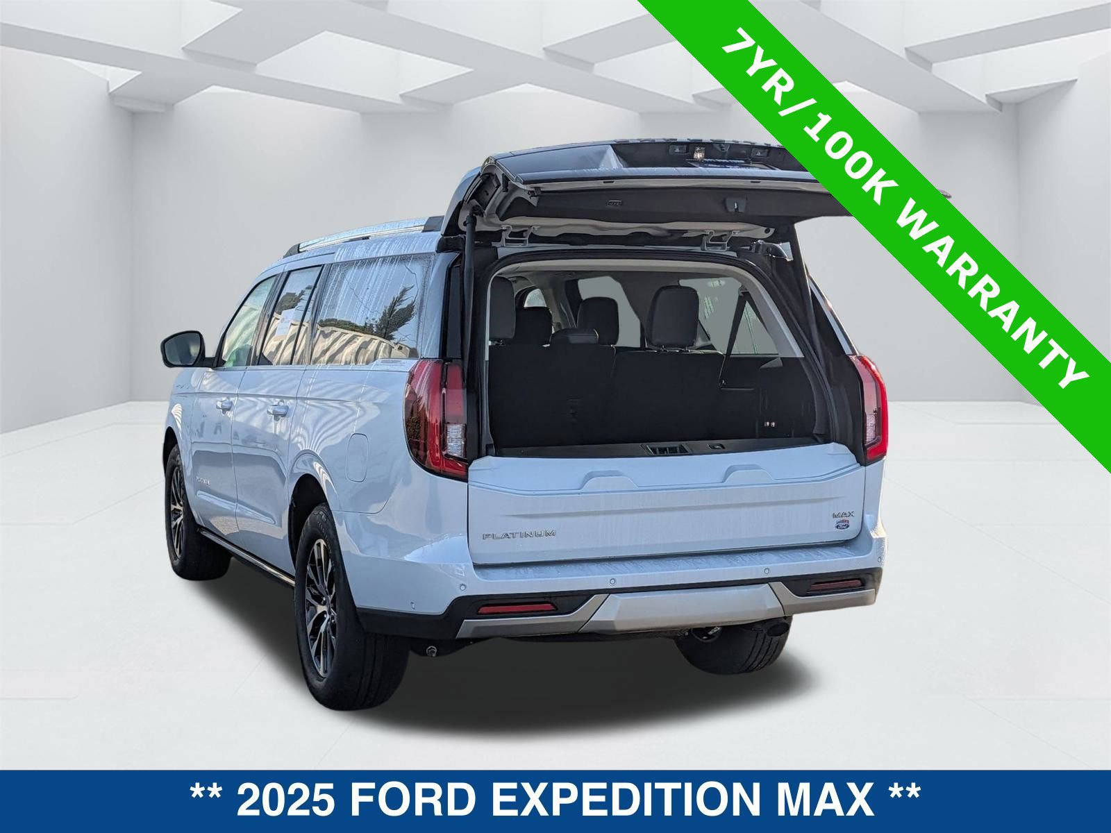Certified 2025 Ford Expedition Max Platinum image 3