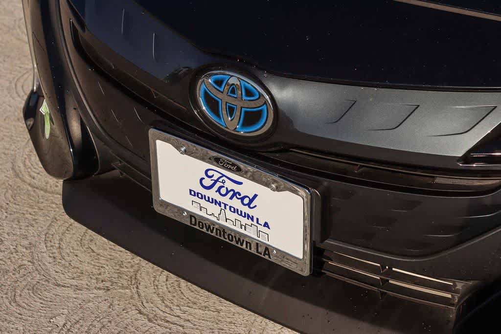 Used 2022 Toyota Prius Prime XLE FWD image 8