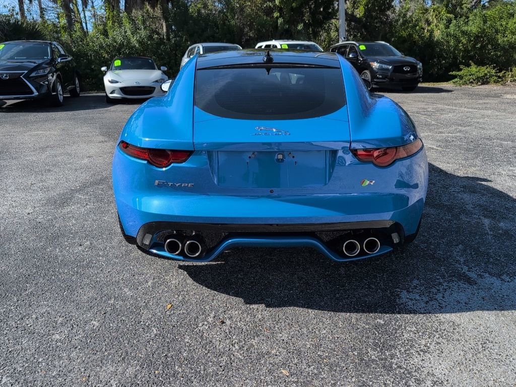 Used 2020 Jaguar F-TYPE R image 4