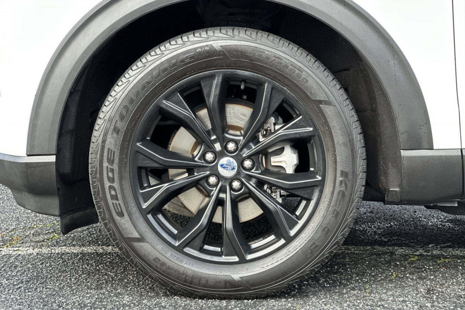 Certified 2020 Ford Explorer XLT w/ Equipment Group 202A image 27