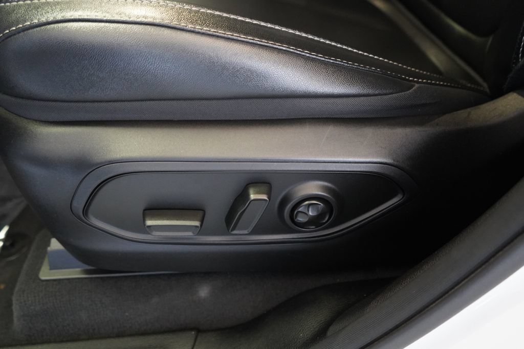 Used 2024 Jeep Grand Cherokee Limited 4xe AWD/4WD image 16
