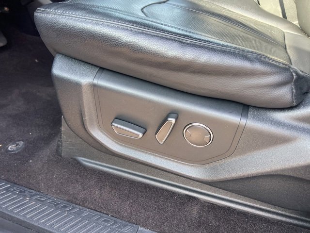 Certified 2021 Ford Expedition Limited image 23