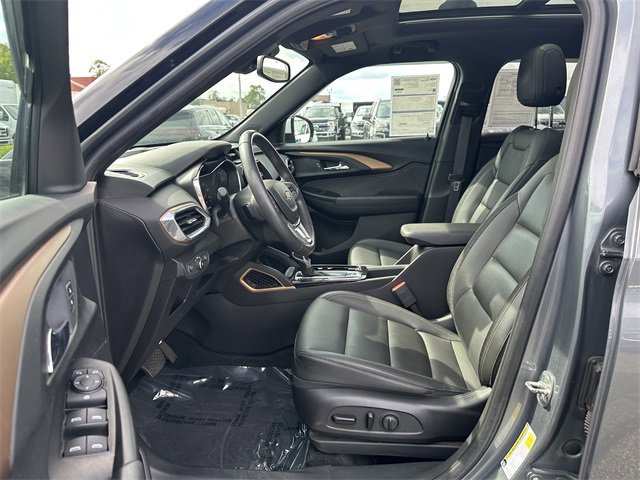 Used 2022 Chevrolet TrailBlazer ACTIV w/ Sun and Liftgate Package image 19