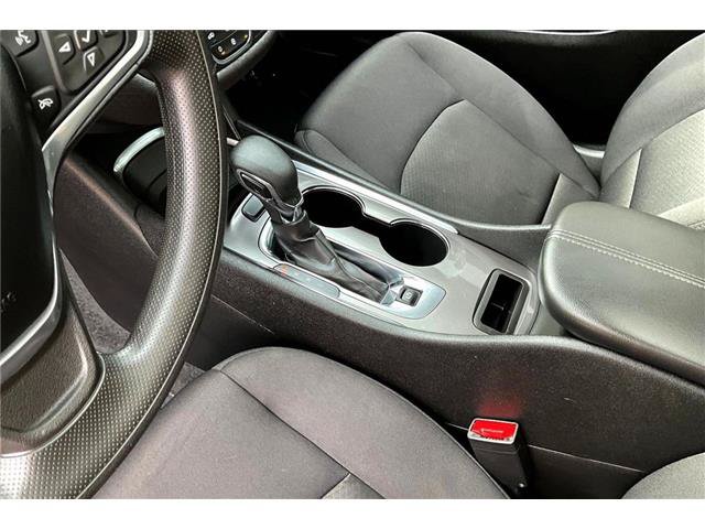 Used 2022 Chevrolet Malibu LT FWD image 20
