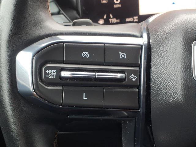 Used 2024 GMC Acadia AT4 w/ Luxury Package image 22