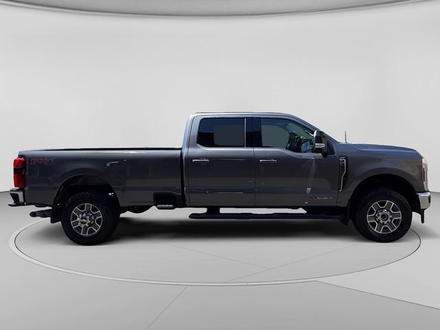 Certified 2025 Ford F350 Lariat w/ FX4 Off-Road Package AWD/4WD image 6