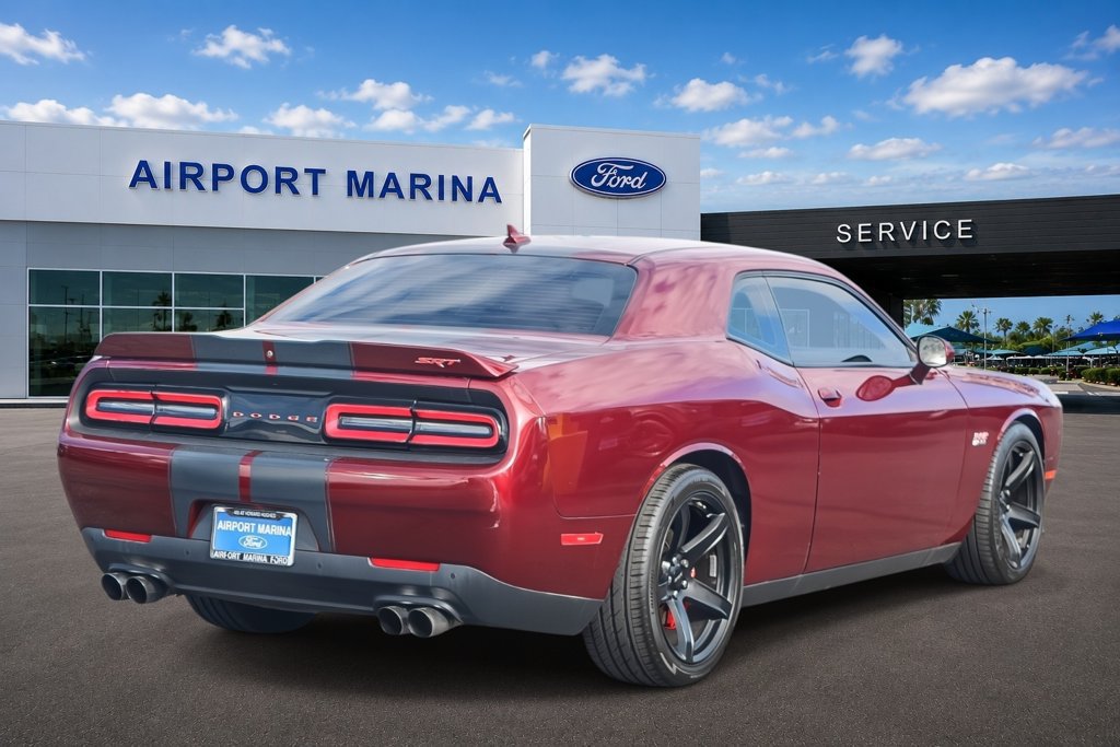 Used 2018 Dodge Challenger SRT w/ Technology Group RWD image 8