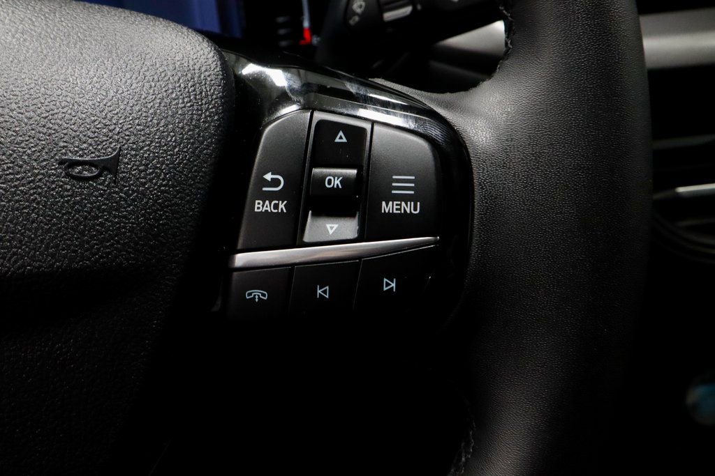 Certified 2023 Ford Escape SE image 30