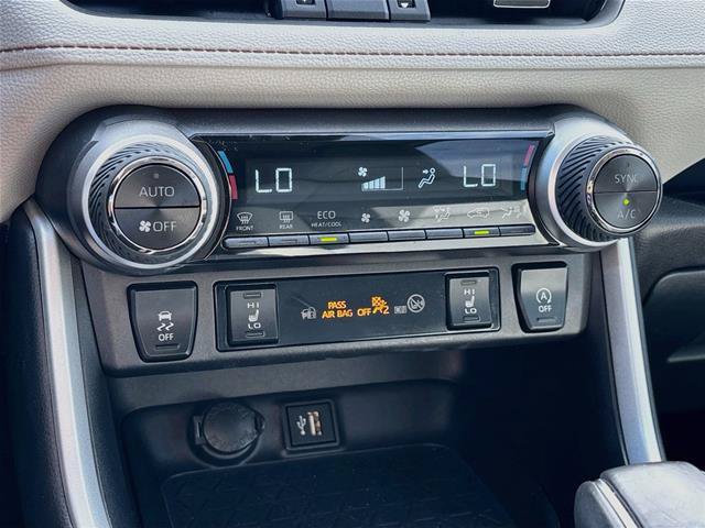 Used 2025 Toyota RAV4 XLE Premium w/ Weather Package FWD image 17