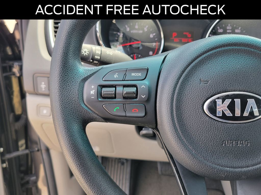Used 2018 Kia Sedona LX FWD image 20