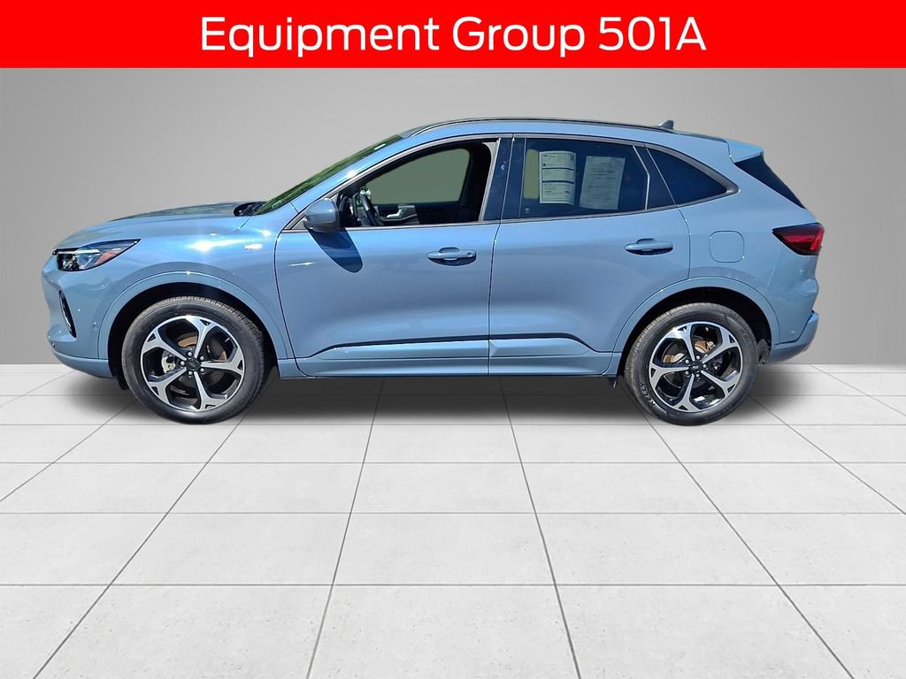 Certified 2023 Ford Escape ST-Line Elite w/ Premium Technology Package AWD/4WD image 7