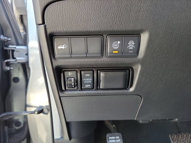 Used 2019 Nissan Armada SL w/ Premium Package AWD/4WD image 23