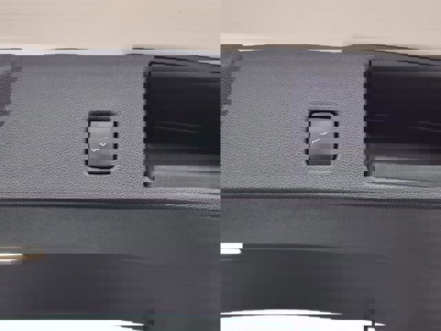 Certified 2022 Ford Escape SEL image 22