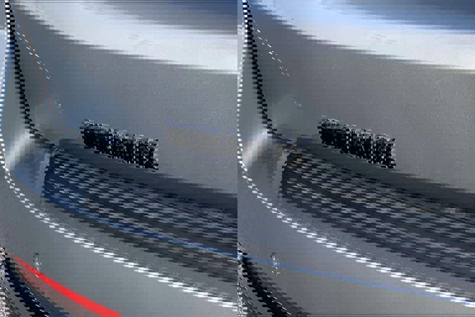 Used 2025 Chevrolet Suburban Z71 w/ Comfort Package image 11