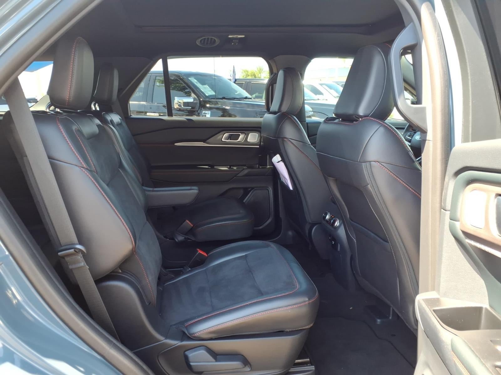 Certified 2025 Ford Explorer ST w/ Sun And Sound Package AWD/4WD image 14