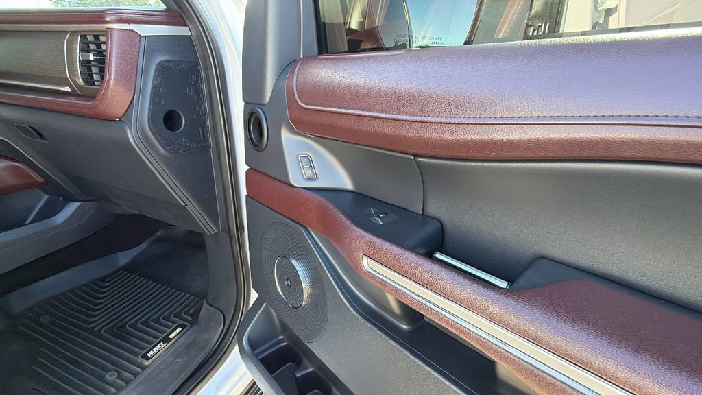 Certified 2022 Ford Expedition Max Limited AWD/4WD image 28