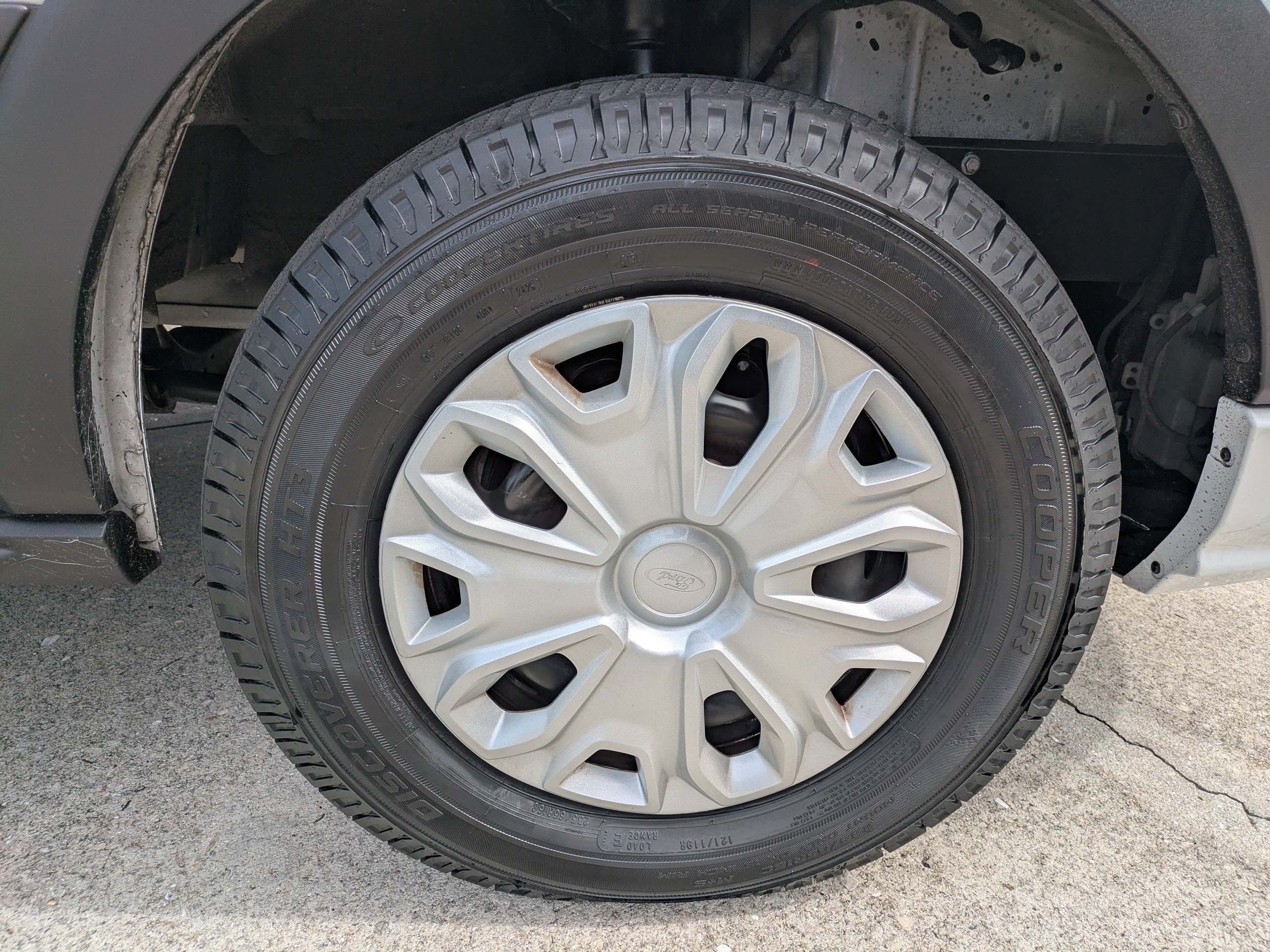 Certified 2025 Ford Transit 350 XLT RWD image 11