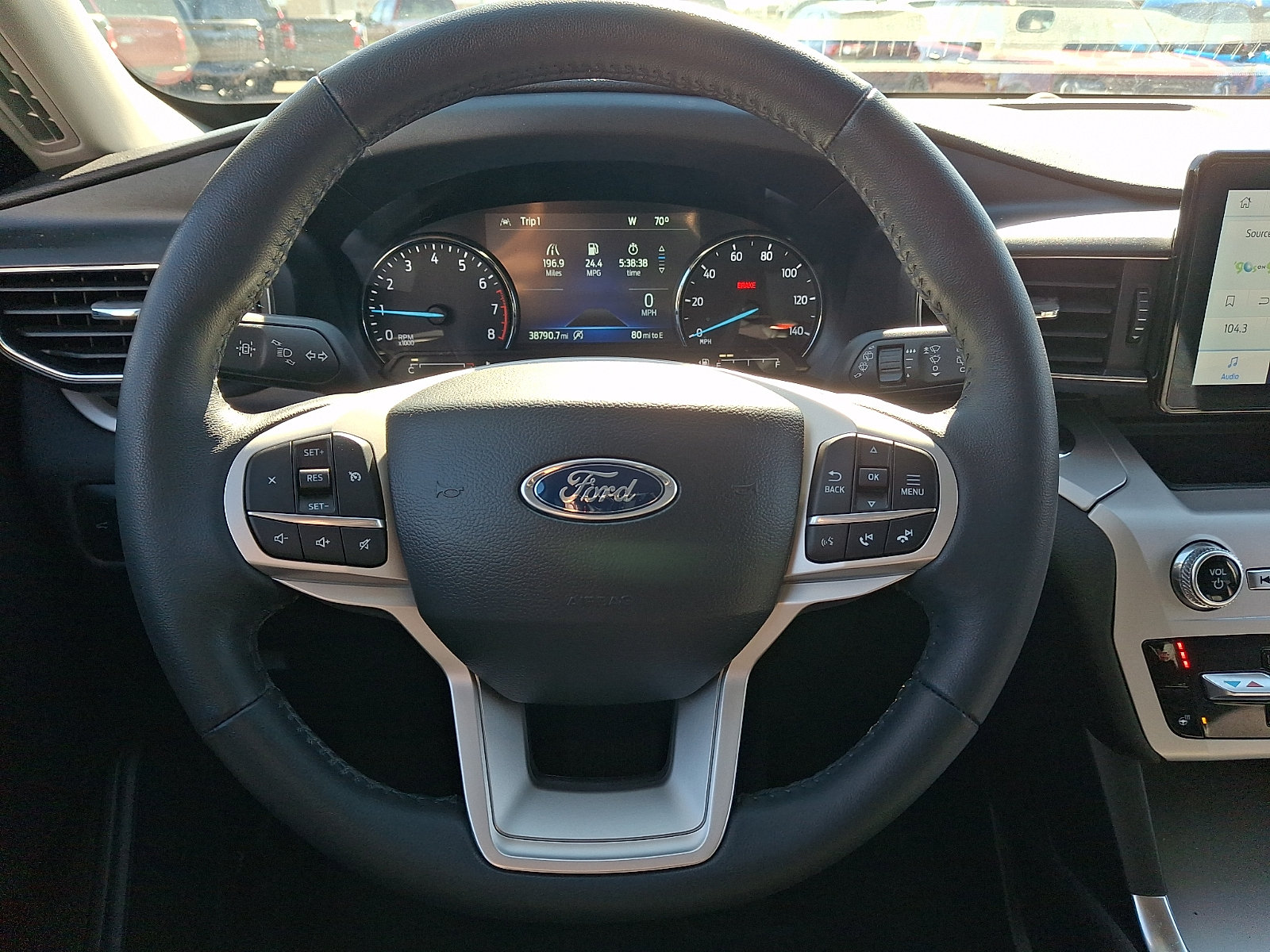 Certified 2023 Ford Explorer XLT w/ Equipment Group 202A AWD/4WD image 25