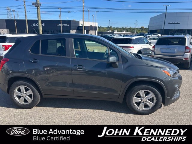 Used 2020 Chevrolet Trax LS w/ Tint and Cruise Package FWD image 5