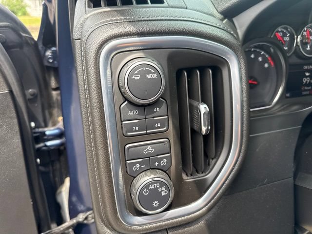 Used 2021 Chevrolet Silverado 1500 LT w/ Z71 Off-Road Package AWD/4WD image 17