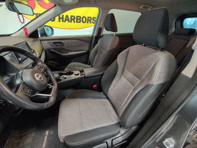 Used 2022 Nissan Rogue S AWD/4WD image 11