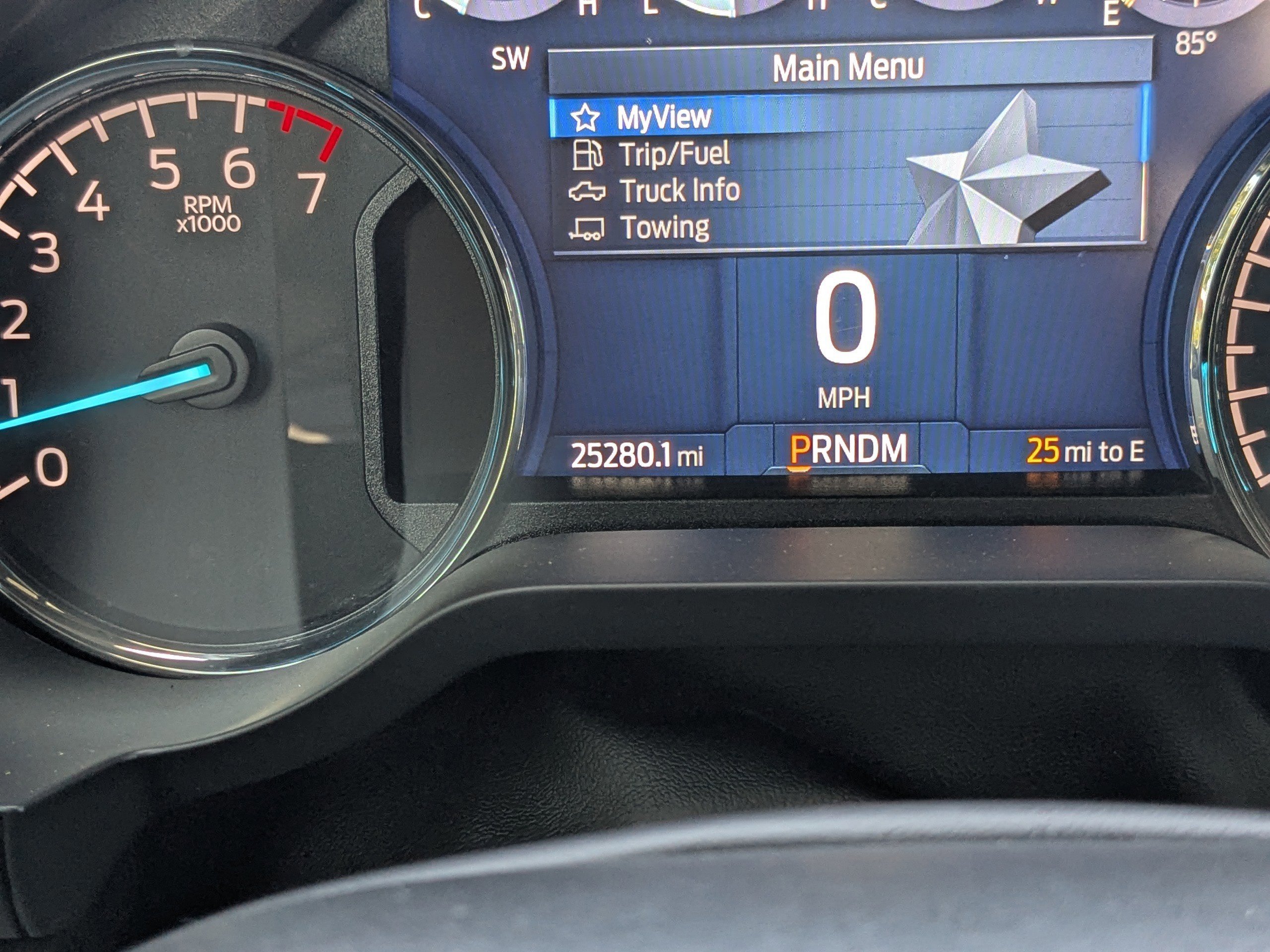 Certified 2022 Ford F150 XLT w/ Equipment Group 302A High image 30