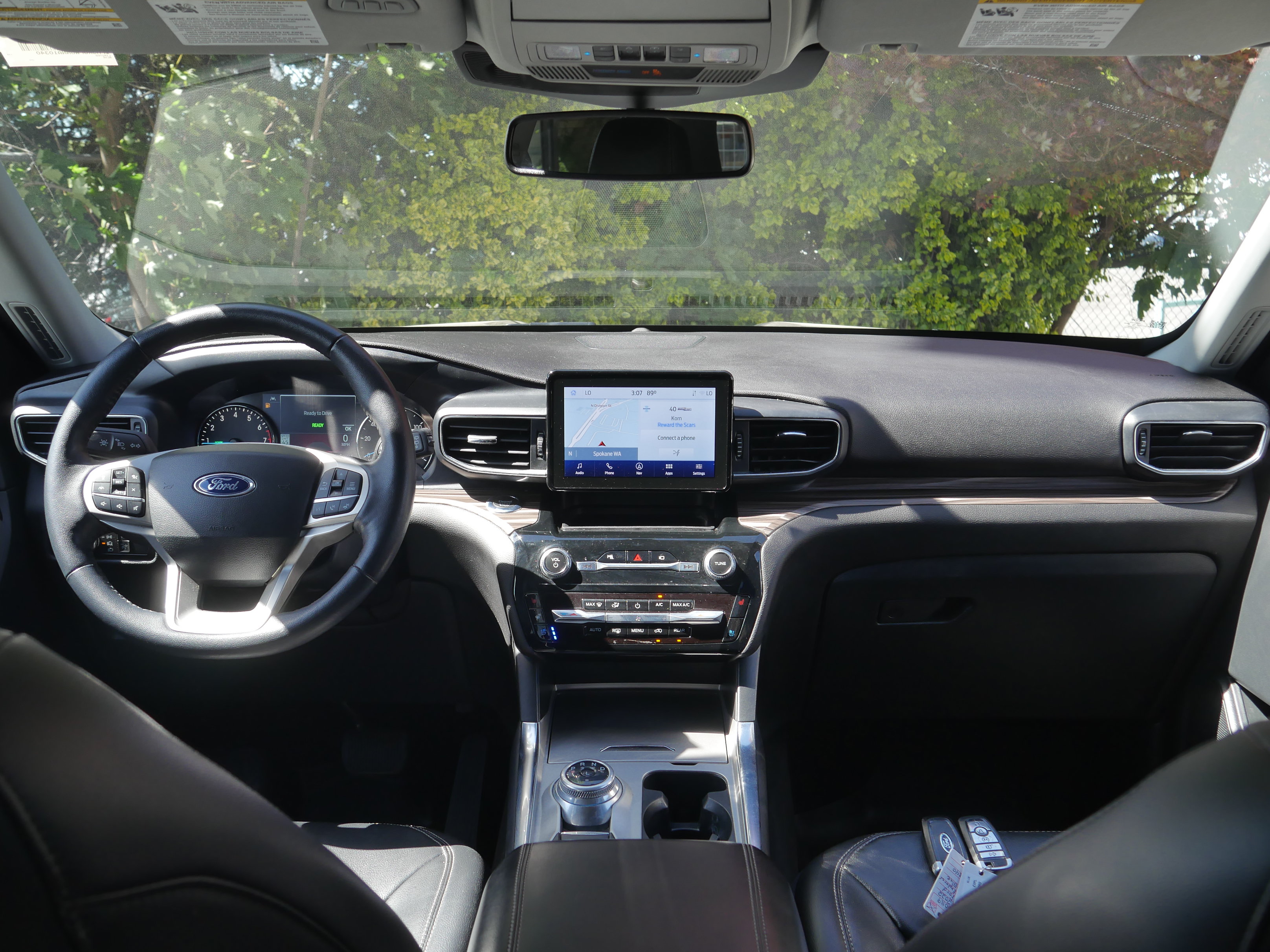 Certified 2022 Ford Explorer Limited AWD/4WD image 10