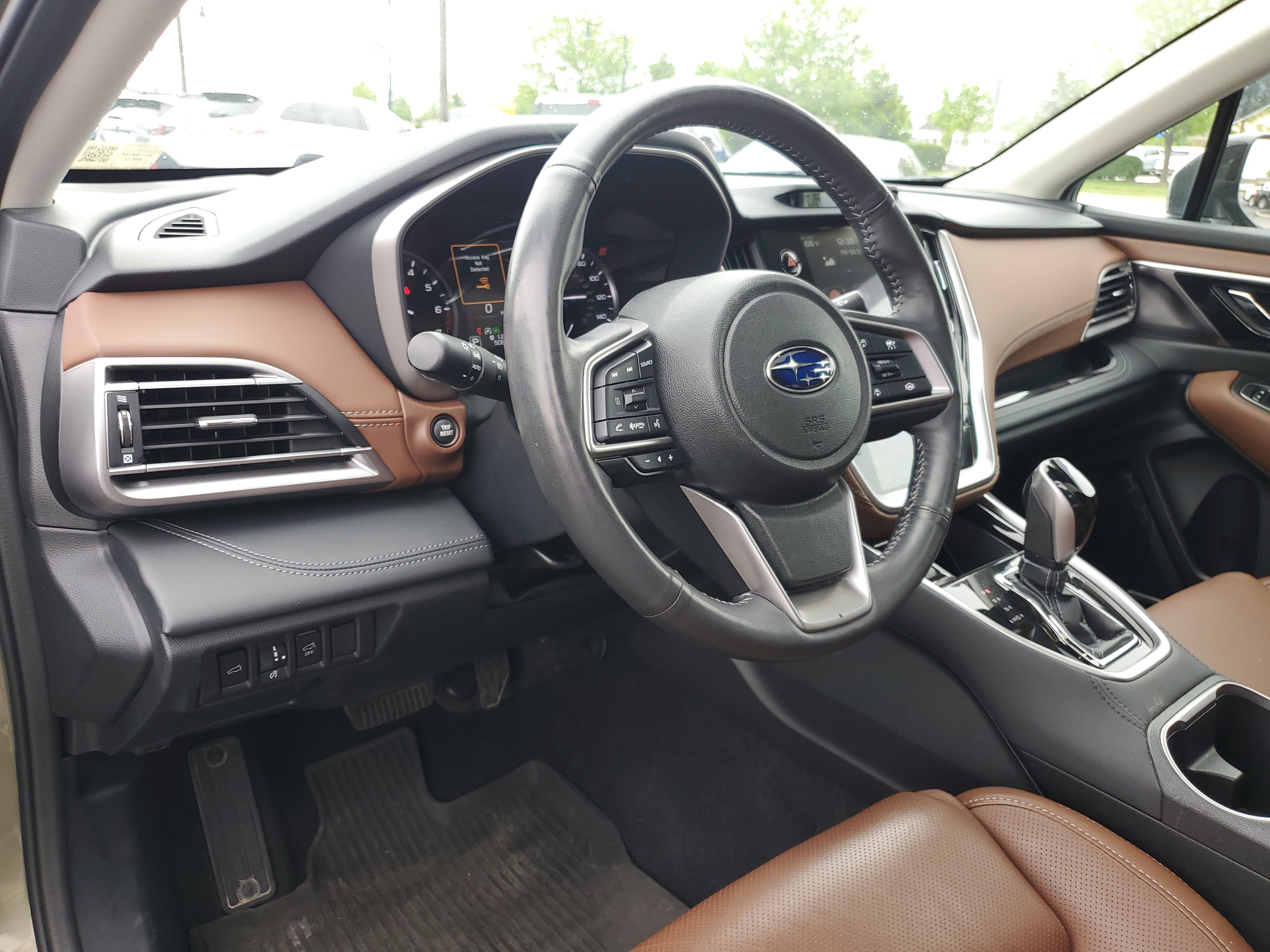 Used 2024 Subaru Outback Touring AWD/4WD image 22