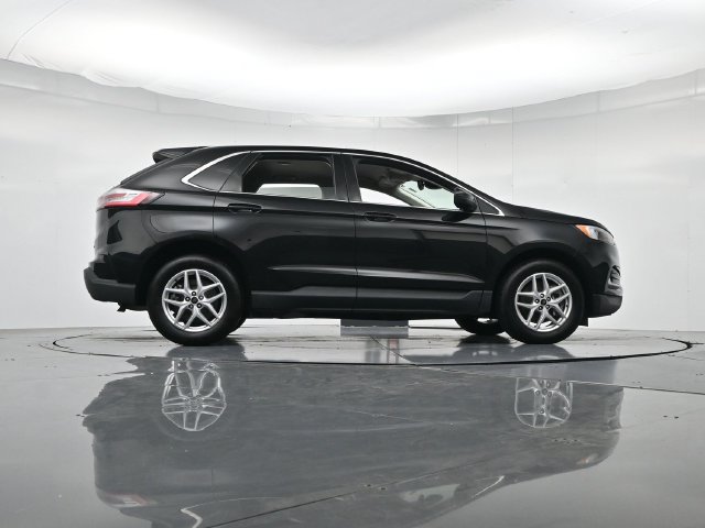 Certified 2024 Ford Edge SEL AWD/4WD image 30