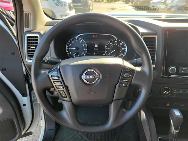 Used 2022 Nissan Frontier SV w/ Technology Package image 21