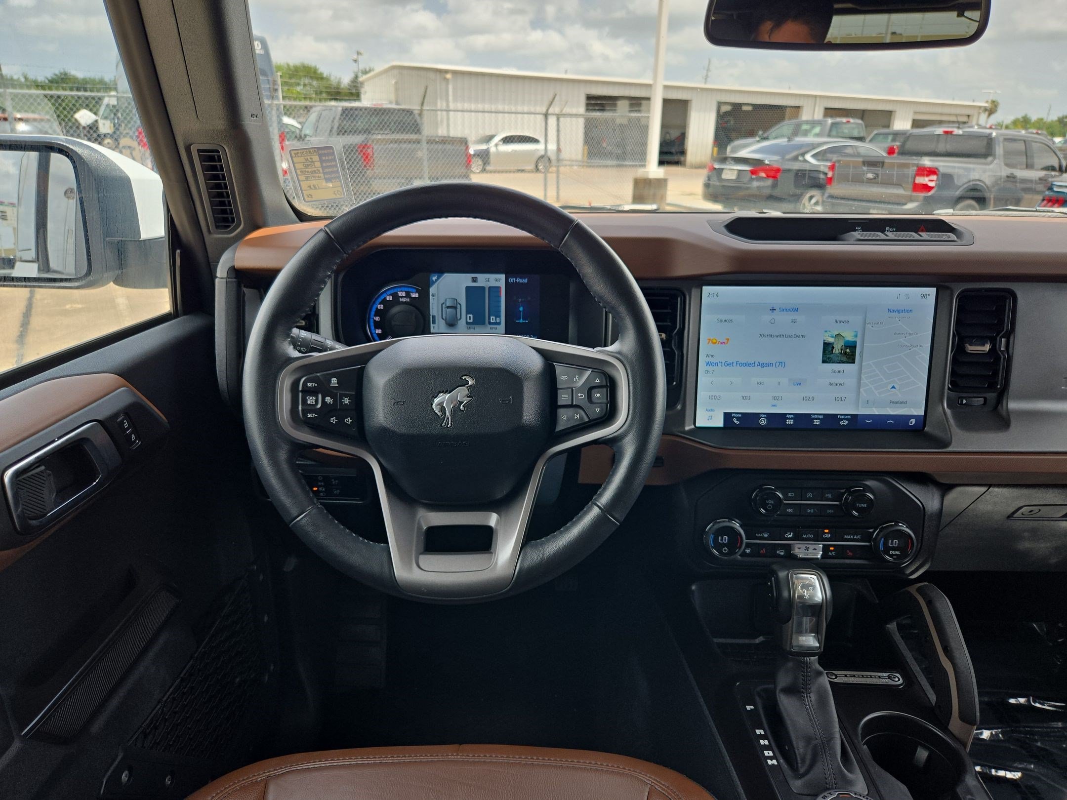 Certified 2024 Ford Bronco Outer Banks AWD/4WD image 28