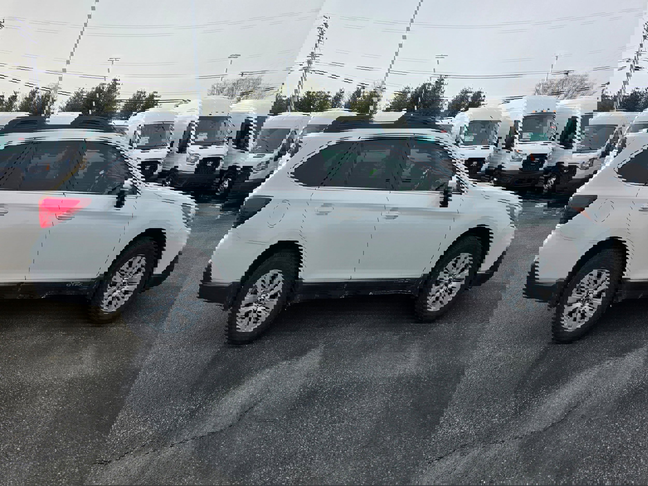 Used 2019 Subaru Outback 2.5i Premium w/ Popular Package #2 image 6