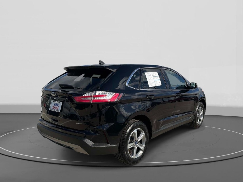 Certified 2022 Ford Edge SEL w/ Convenience Package AWD/4WD image 5